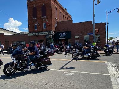 riders gather in front of Chef's